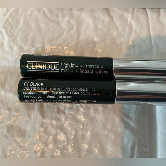 Clinique - Lot of Various Makeup Products - New - Picture 14 of 14